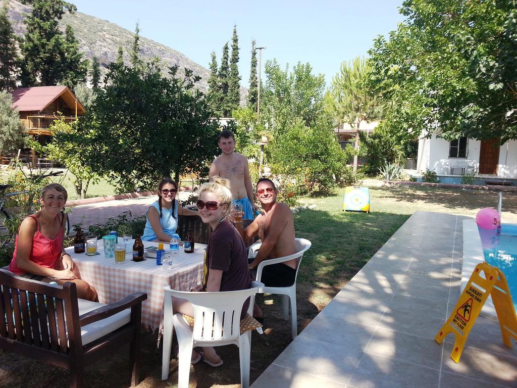 Mursel Garden Hotel Kusadasi Luaran gambar